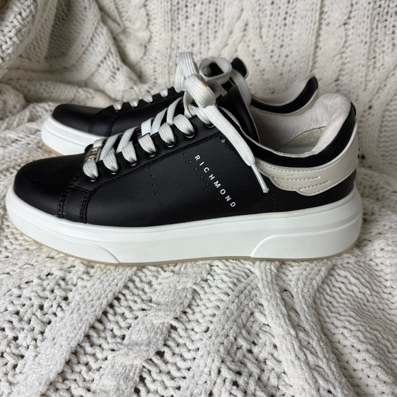 John Richmond Women’s Sneakers Size 37 - Picture 3 of 6